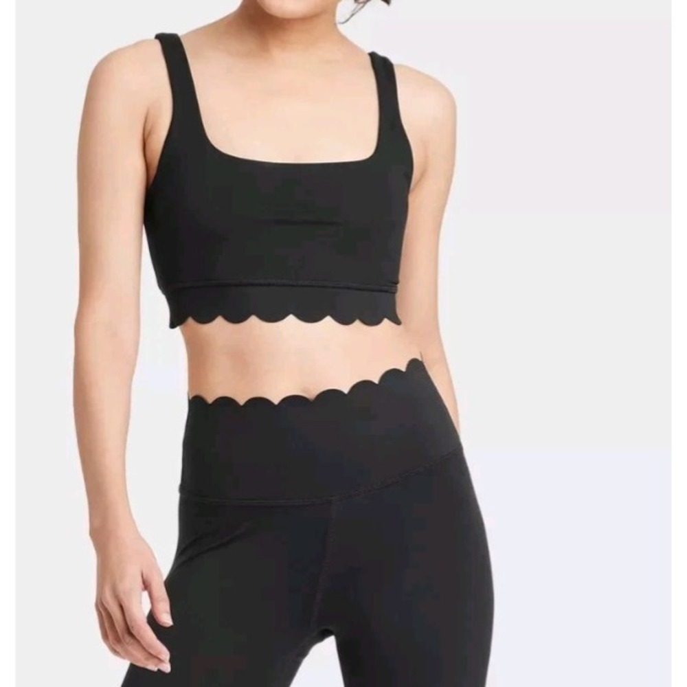 NWT~ JL Joylab sz L Black Scallop Detail Sports Bra Tank top crop Pullover AP35